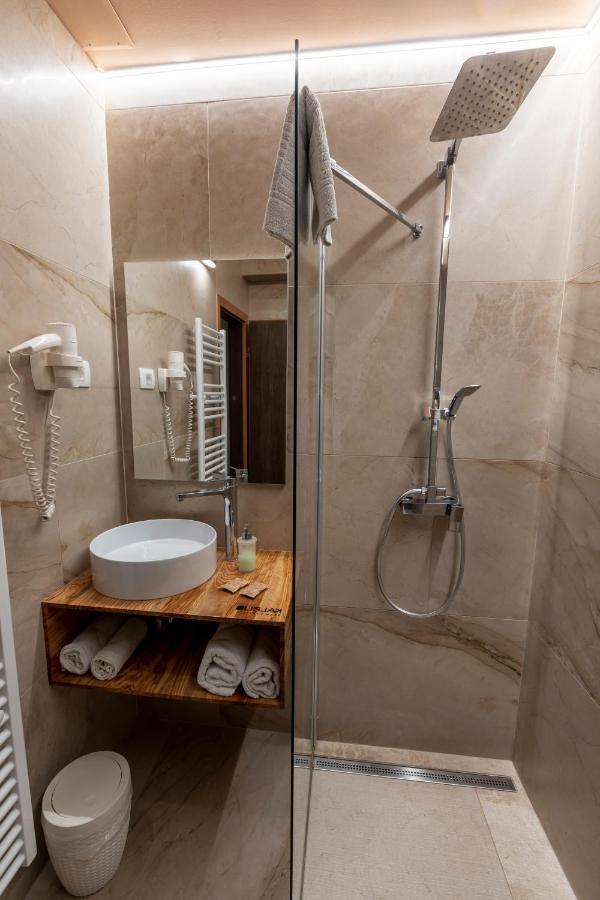 Angelo Hotel Koper Eksteriør billede